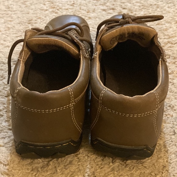 Men’s Dr. Martens Leather Shoes. Size 7 - Picture 3 of 7